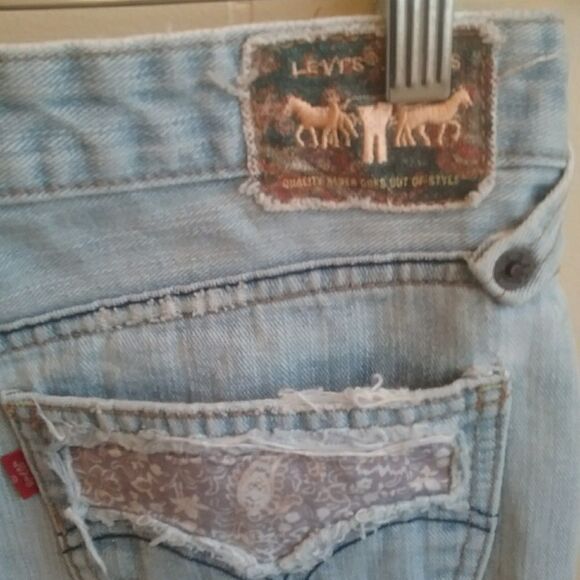 LEVIS DECONSTRUCTED DISTRESSED DENIM SKIRT. SIZE 5‎ - Picture 3 of 4